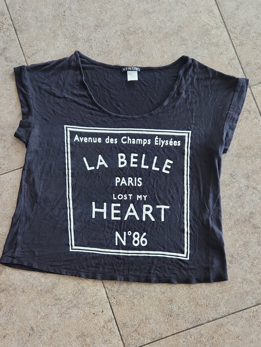 VENUS Black Graphic Tee - La Belle Paris